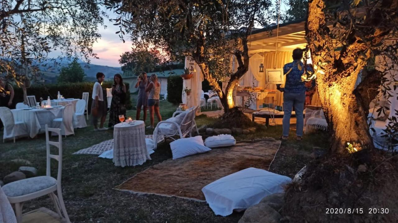Villa Tamara Country&Spa Suites Montefiore Conca Bagian luar foto